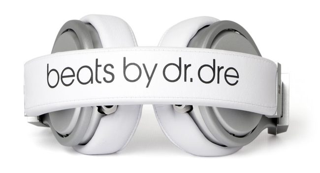 Monster Beats by Dr. Dre Pro Folded Up