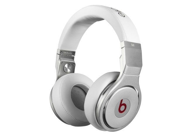 Monster Beats by Dr. Dre Pro White Front Angle
