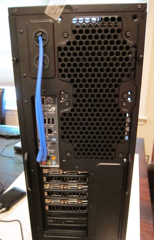 iBuyPower Erebus rear ports