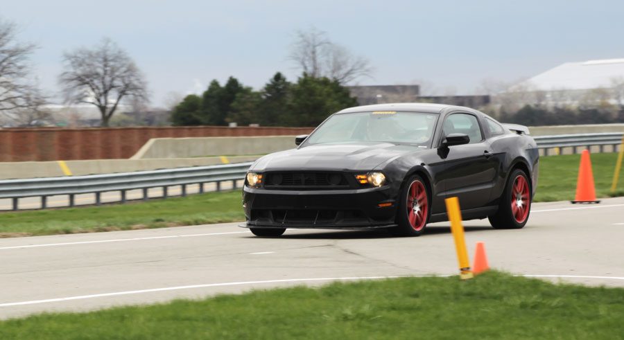 Mustang Boss 302 Black Laguna Seca Front