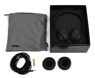 Aiaiai-tma-1-acccessories