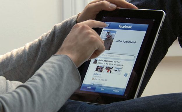 ipad-facebook-large