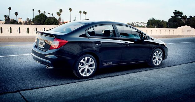 2012-Honda-Civic-si-rear