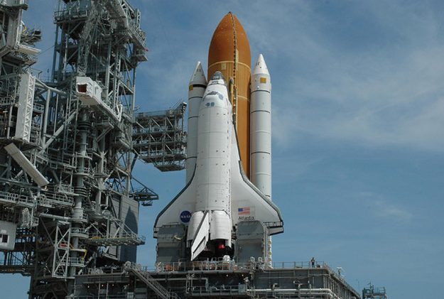 space-shuttle-atlantis-launch-nasa