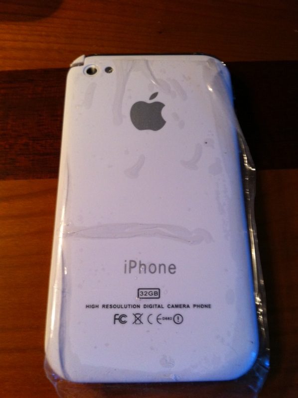 this is what passes for an iphone 5 in china fake 2
