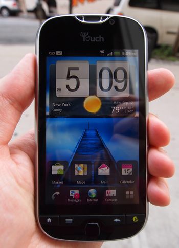 T-Mobile-MyTouch-Slide-front-screen