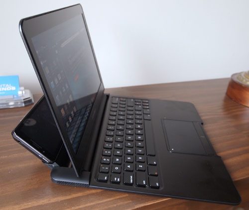 droid-bionic-laptop-dock
