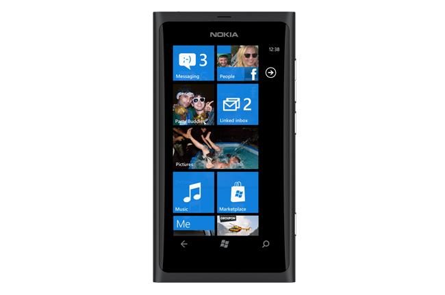 Nokia Lumia 800 Review - Digital Trends