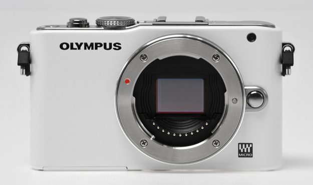 Olympus-Pen-E-PL3-front-sensor