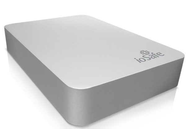 iosafe rugged portable review casing gallery
