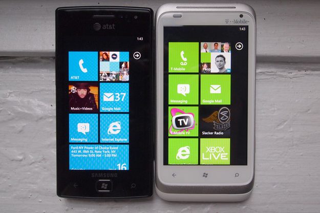 review-htc-radar-4g-next-to-samsung-focus-flash