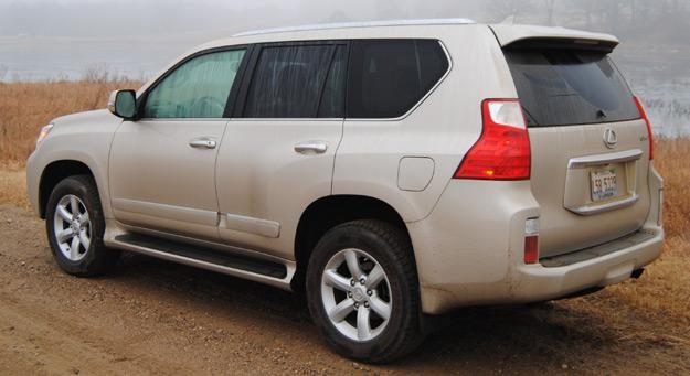 2011-Lexus-GX460-Driver-Side-Rear-Angle
