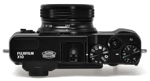 Fujifilm-X10-review-top-controls