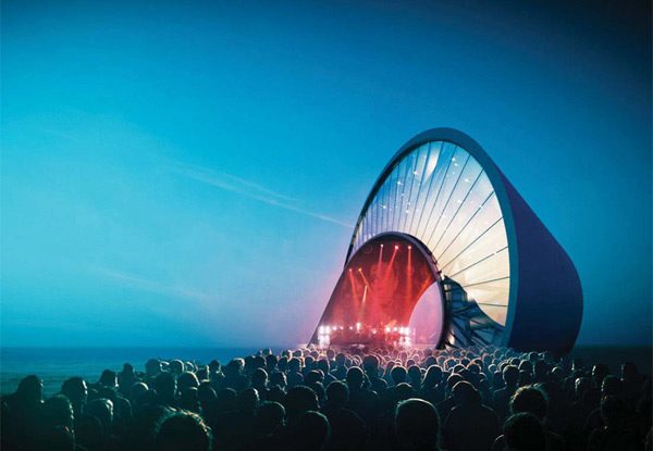 St.-Petersburg-Pier-Concert