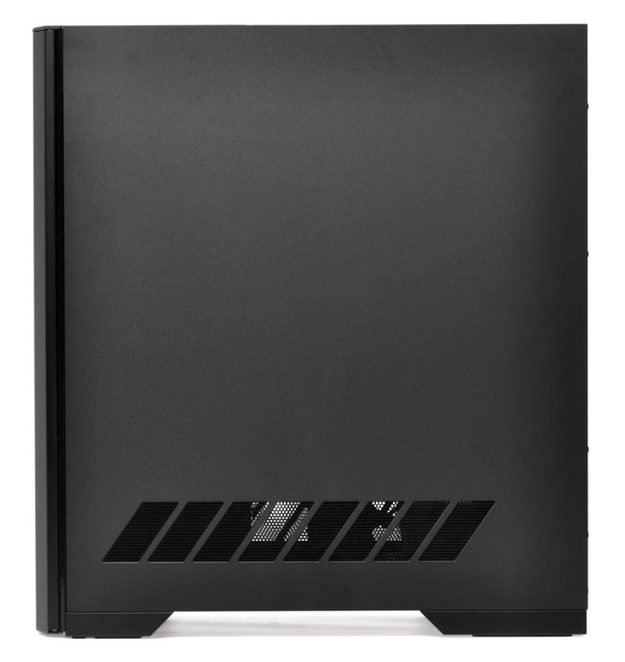 falcon-northwest-mach-v-review-side-case