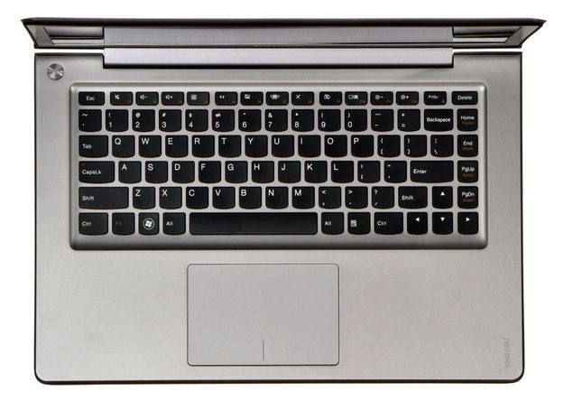 lenovo-ideapad-u400-review-silver-keyboard