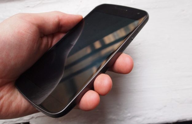 samsung-galaxy-nexus-review-side-screen