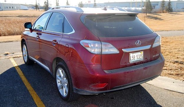 2011-Lexus-RX350-rear