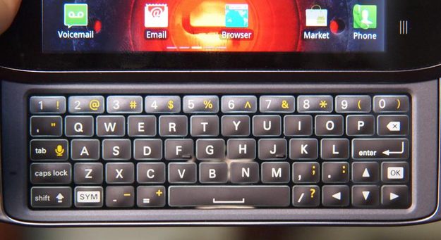 motorola-droid-4-review-keyboard