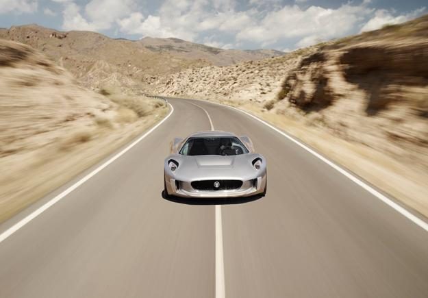 Jaguar-C-X75-Front-Road