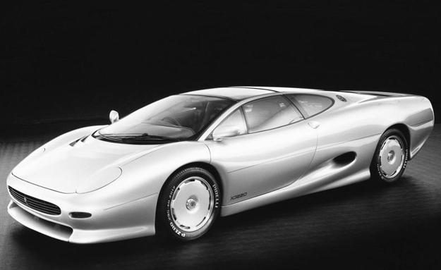 Jaguar-XJ-220