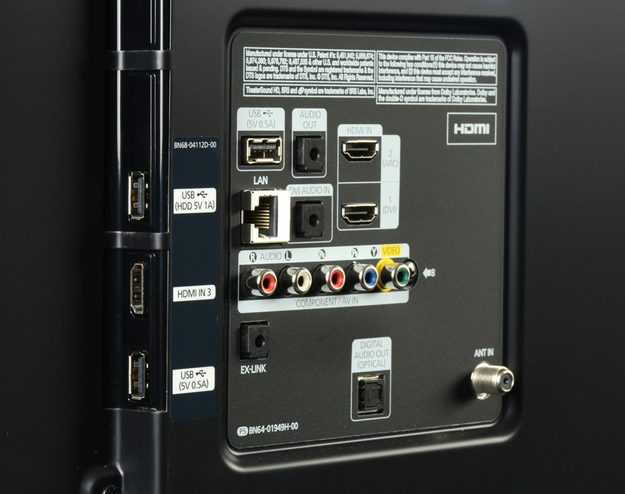 Samsung UN46ES6500 review rear ports 3d