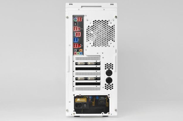 maingear-vybe-review-white-rear-inputs