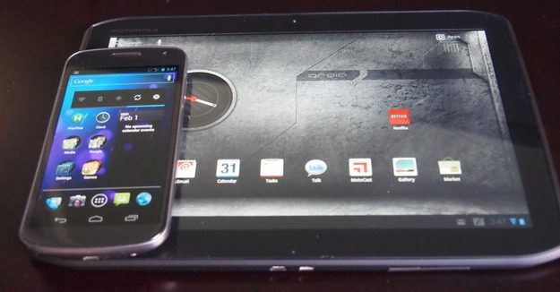 motorola-xyboard-10.1-galaxy-nexus