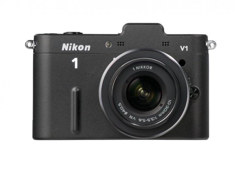 Nikon V1 front