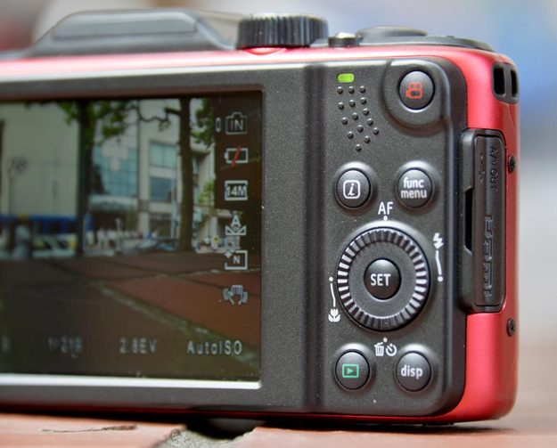 ge power pro series g100 review rear controls point and shoot compact
