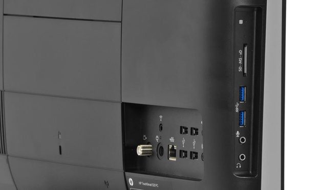 hp-touchsmart-520-1070-review-inputs