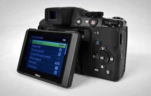 nikon coolpix p510 review rear lcd angle