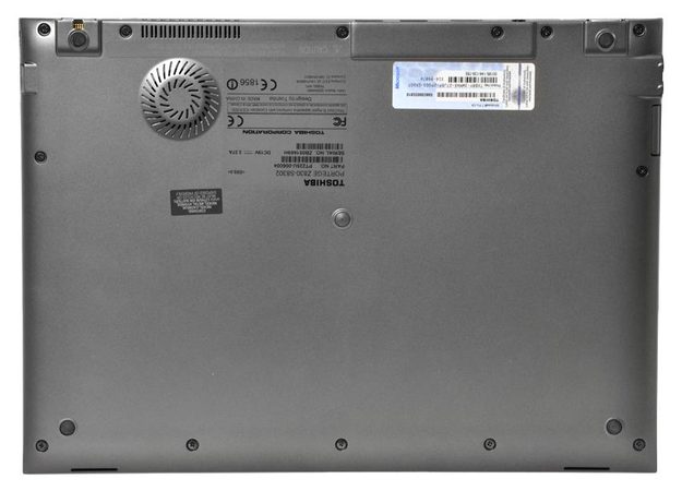 toshiba-portege-z835-review-bottom