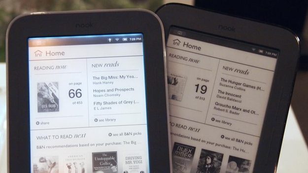 Barnes Noble Nook Simple Touch with GlowLight vs