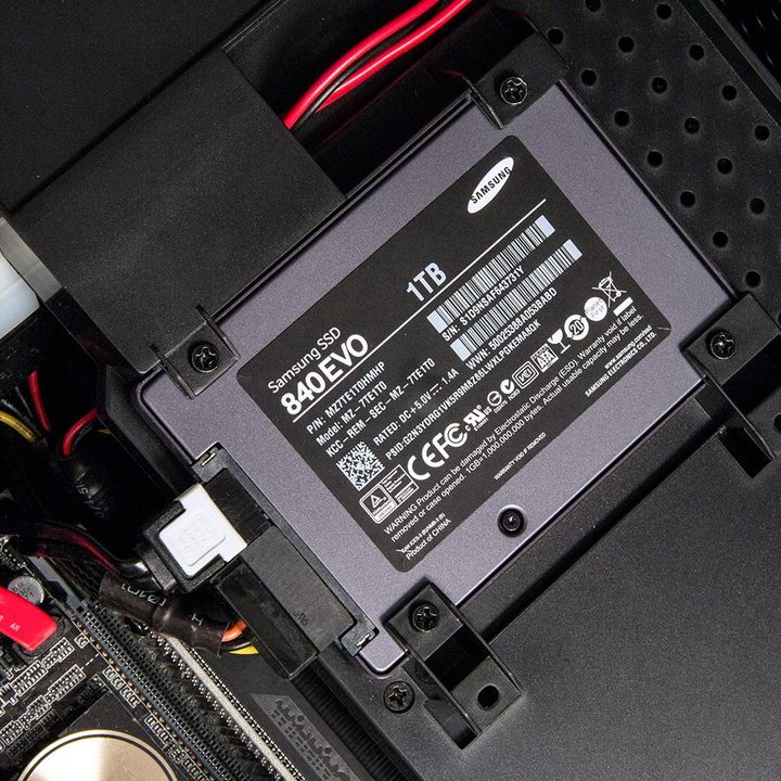 Origin Chronos 2014 review gaming case open components