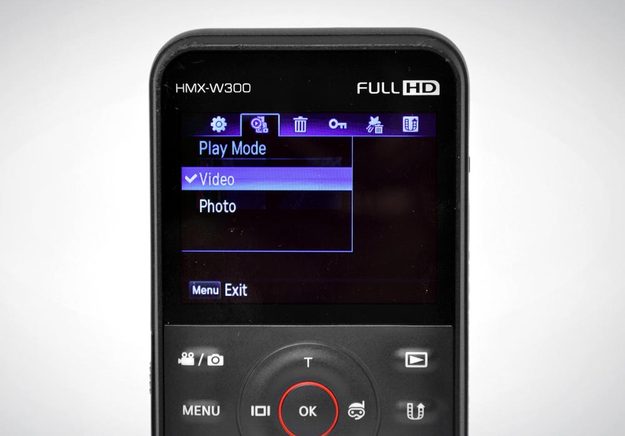 Samsung HMX W300 review camcorder lcd flash camcorder