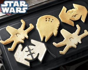 Star Wars pancake mold