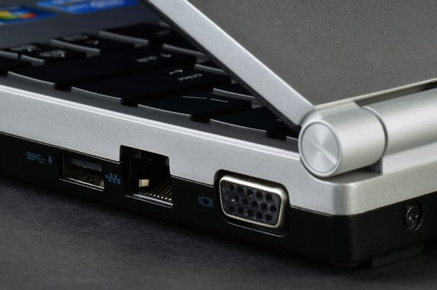 HP EliteBook 2170p Review right ports