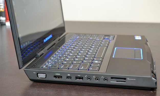 alienware m14x review laptop left side ports gaming laptop
