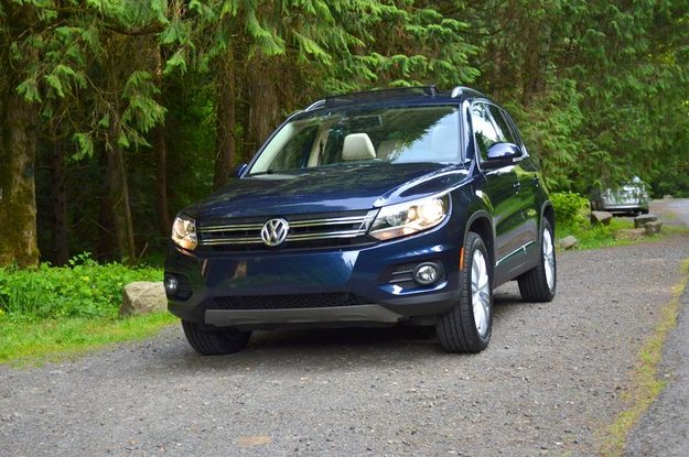 2012 Volkswagen Tiguan review exterior front left vw car outside
