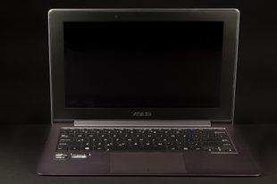 Asus Taichi review front open screen off