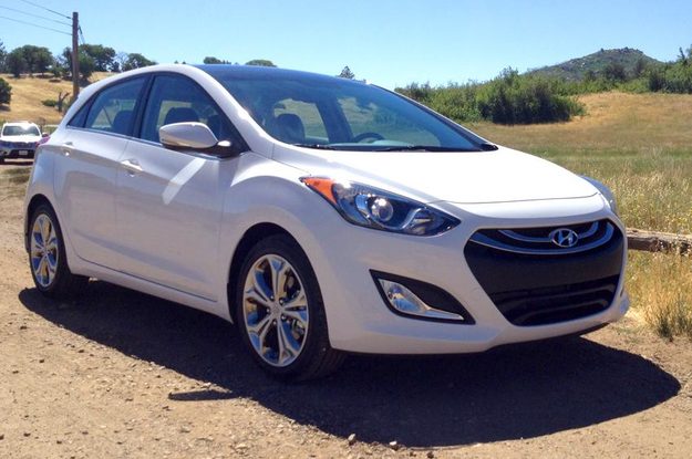 Elantra GT coupe right side front white
