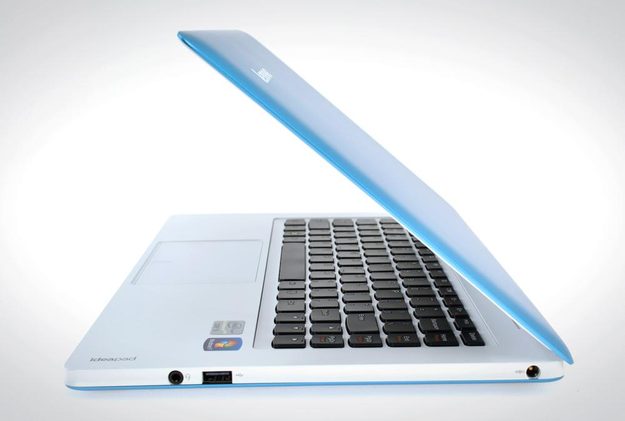 Lenovo IdeaPad U310 Review keyboard side white blue shell ultrabook