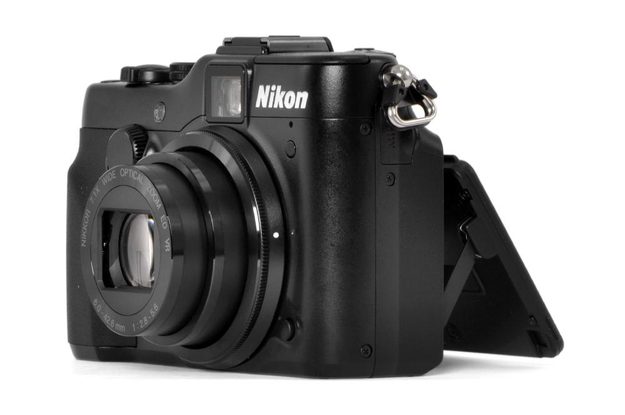 Nikon Coolpix P7100 digital camera review left side lcd screen angled
