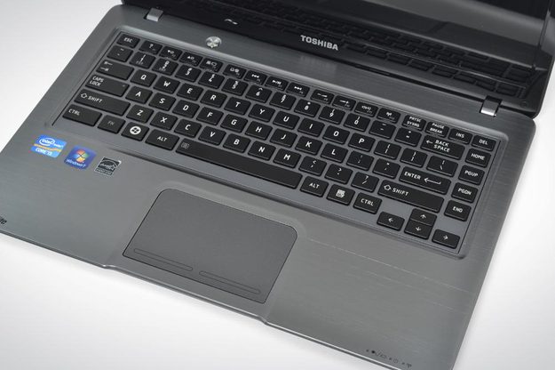 Toshiba Satellite U840 Review keyboard laptop