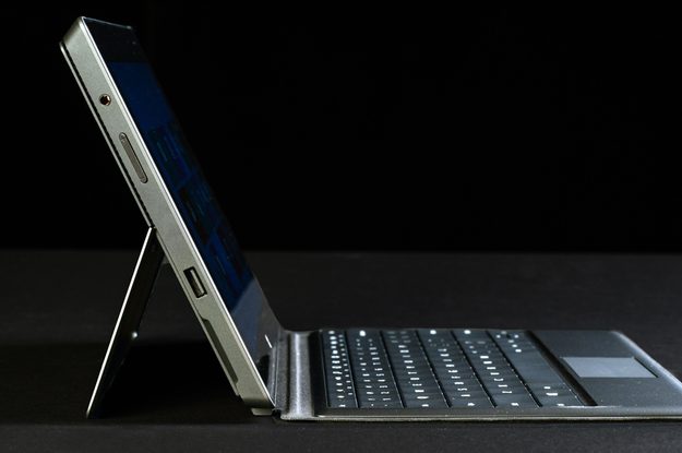 microsoft surface pro tablet review profile