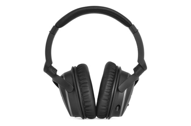 Audio Technica ATH ANC9 Review front over the ear headphones