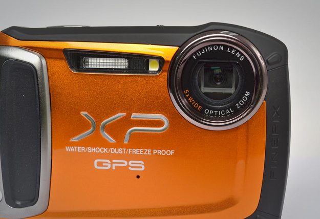 Fujiflim FinePix XP150 Review camera lens closeup optical zoom