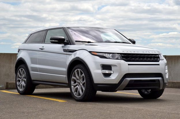 Rang Rover Evoque front angle 2012 review