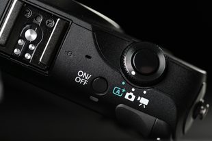 canon eos m micro four thirds camera top controls